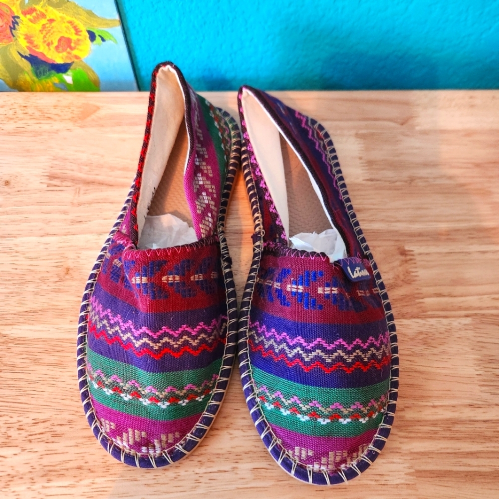 Latinas Colorful Patterned‎ Women's Espadrilles, Size 7